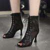 presentation 2 - Chaussures de Danse Latine Noires à Talons Hauts – Modèle LUNA