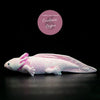 Peluche Réaliste Salamandre Axolotl 50cm - Couleurs Lagon - profil gauche rose