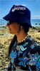 gros plan profil haut instagram - Combinaison Lycra Rashguard Manches Longues Dos Nu CrissCross Bleu Floral - Couleurs Lagon 