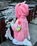arriere gauche - Polaire Mahïna – Le Hoodie Enfant 4-16 ans qui Fait Fondre les Cœurs - Rose - Couleurs Lagon
