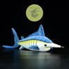 Couleurs Lagon - Jouet Peluche Réaliste Marlin Bleu 46cm 18in - présentation fond noir
