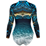 Combinaison surf femme MITI Bénitier Bleu II dos rashguard UPF50+ vue 3D — Couleurs Lagon