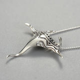 macro argent - Pendentif Raie Manta en Argent Massif Polynésie - Couleurs Lagon