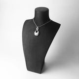 sur buste bijoux - Pendentif Maori ETERNITY en Argent Massif s925 - Couleurs Lagon