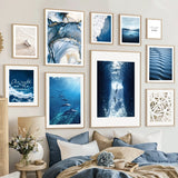 Toile impression d'art bleu océan blanc beige apnée dauphin requin 2