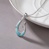 Collier hameçon larimar argent 925 porté avec chaîne serpent — Couleurs Lagon