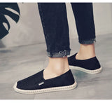 vue gauche noir jeans - Espadrille respirante en toile tissée – Loafers homme d'inspiration chinoise, souples et légers - Couleurs Lagon