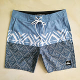 Couleurs Lagon - Bermuda de plage Boardshort Surf Quicksilver pour Hommes
