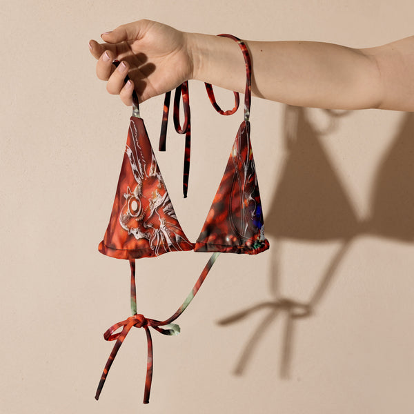 sur bras - Haut de bikini éco-responsable rembourré UPF50+ Gorgone Rouge Dragon Fish - Couleurs Lagon
