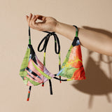 avant sur bras - Haut de bikini éco-responsable rembourré UPF50+ Noir Floral Hibiscus - Couleurs Lagon