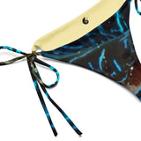 gros plan avant et doublure banane -Bas de Bikini String Doublé Banane Recyclé UPF50+ Bénitier Bleu 2 - Couleurs Lagon