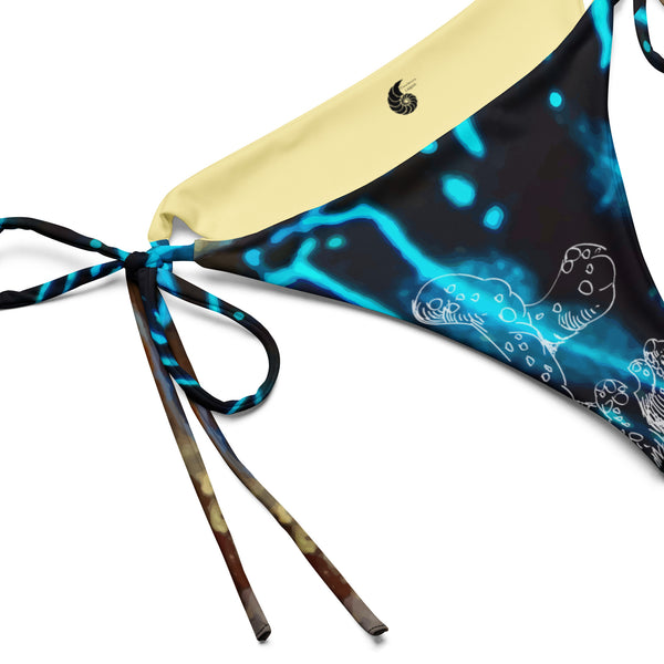 gros plan avant 3 doublure banane - Bas de Bikini String Doublé Banane Recyclé UPF50+ Bénitier Bleu 3 - Couleurs Lagon