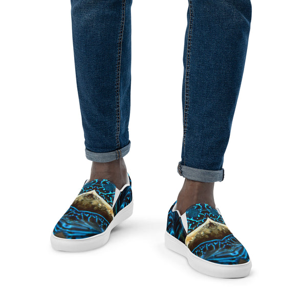 Bénitier Bleu Star vue de face lifestyle — Tennis Slip-On Homme | Couleurs Lagon