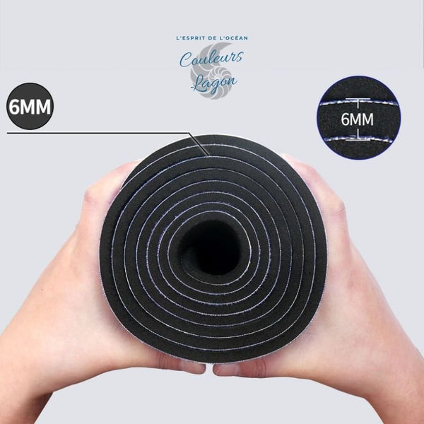 Gros plan surface daim du tapis de yoga épais Couleurs Lagon