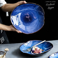 Assiette à salade en céramique BLEU LAGON - Couleurs Lagon - grand plat et oigons