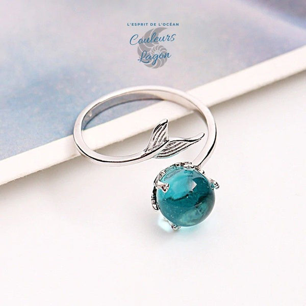 sur table et photo - Bague Ajustable Ag 925 Perle Cristal Bleu Sirène - Couleurs Lagon