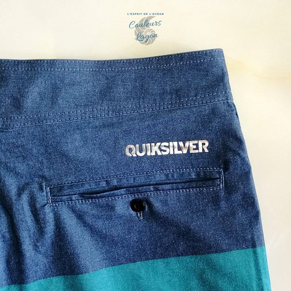 gros plan poche arriere bleu - Boardshort Surf Quicksilver QuickDry Bleu Gris - Couleurs Lagon