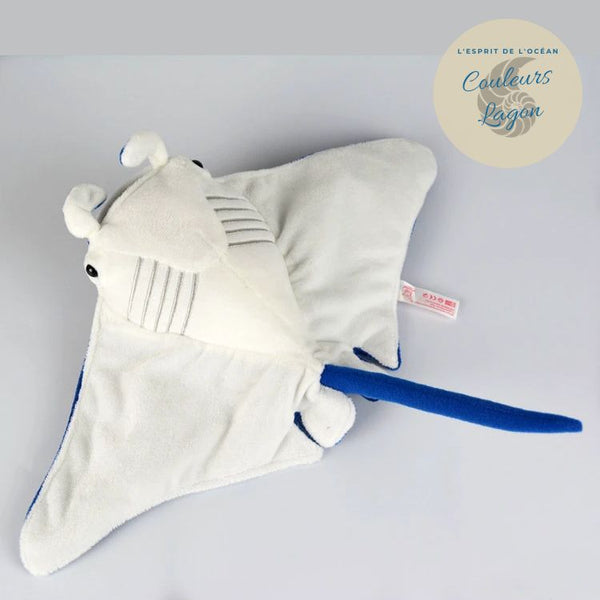 Jouet Peluche Réaliste Raie Manta Bleu 21x42cm - Couleurs Lagon - vue de dessous CE