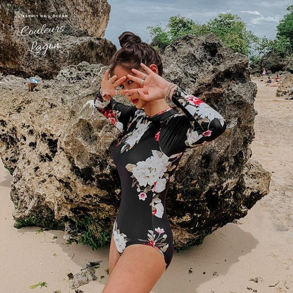 Monokini Rashguard Manche Longue Floral BLACK - Couleurs Lagon - profil gauche