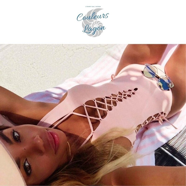 Monokini V Profond 4 CRISS CROSS - Couleurs Lagon - avant rose plongée