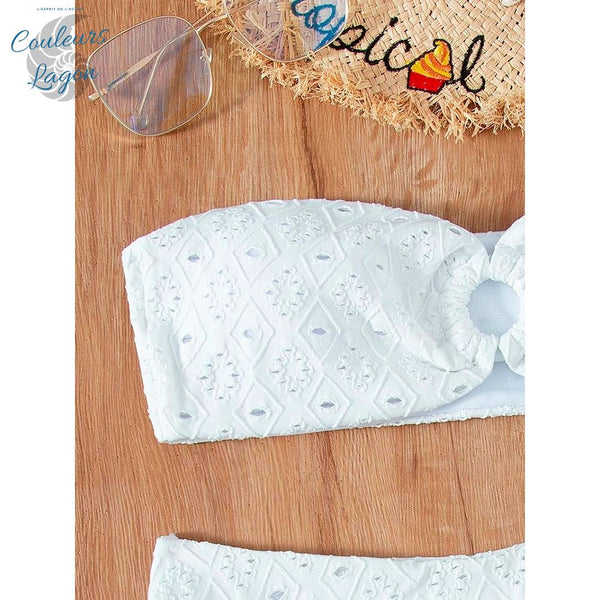 Sexy Bikini 2 pièces Bandeau O Brodé Ajouré et Bas Tangua - Couleurs Lagon