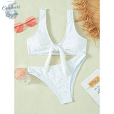Sexy Bikini 2 pièces Brodé Ajouré Haut à Noeud et Bas Tangua - Couleurs Lagon