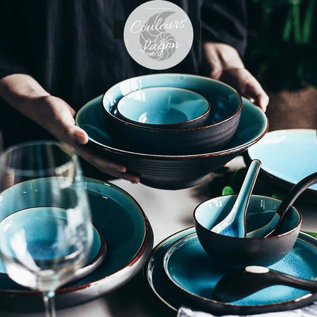 Vaisselle en porcelaine céramique Glaçage Craquelé BLEU LAGON - Couleurs Lagon - plat et bols