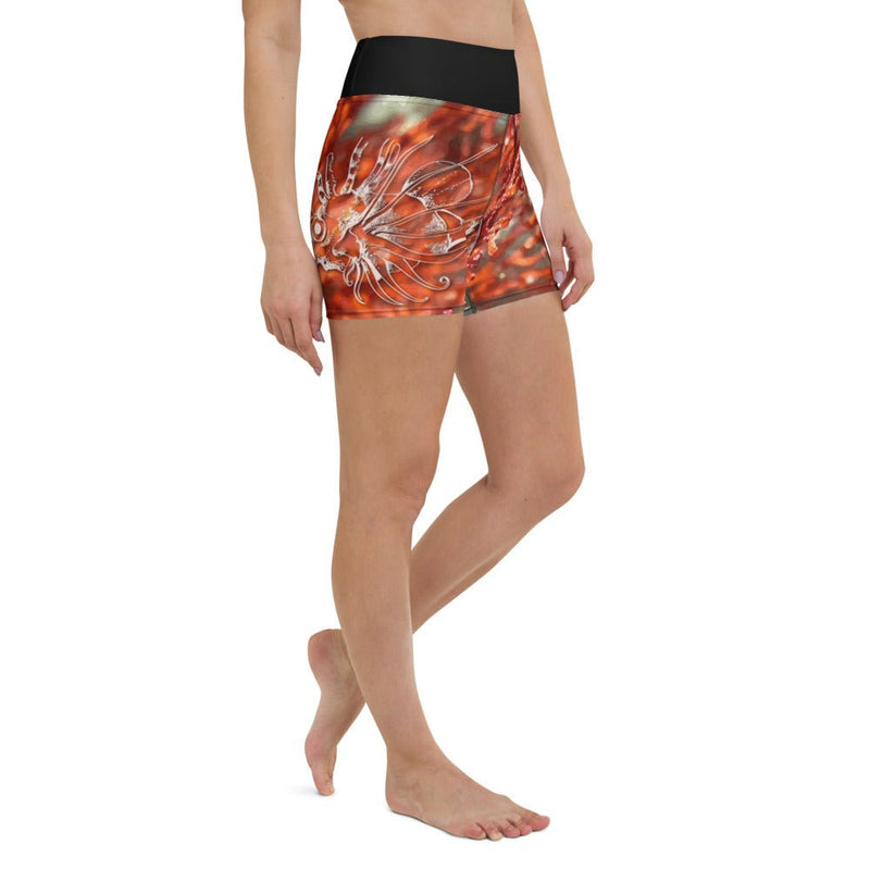 Yoga Shorts Taille Haute Gorgones Rouge DRAGON FISH 1 poche ceinture noire - Couleurs Lagon